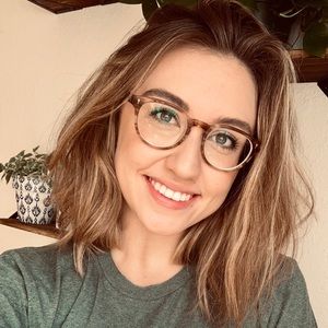 Meet your Posher, Suzanne